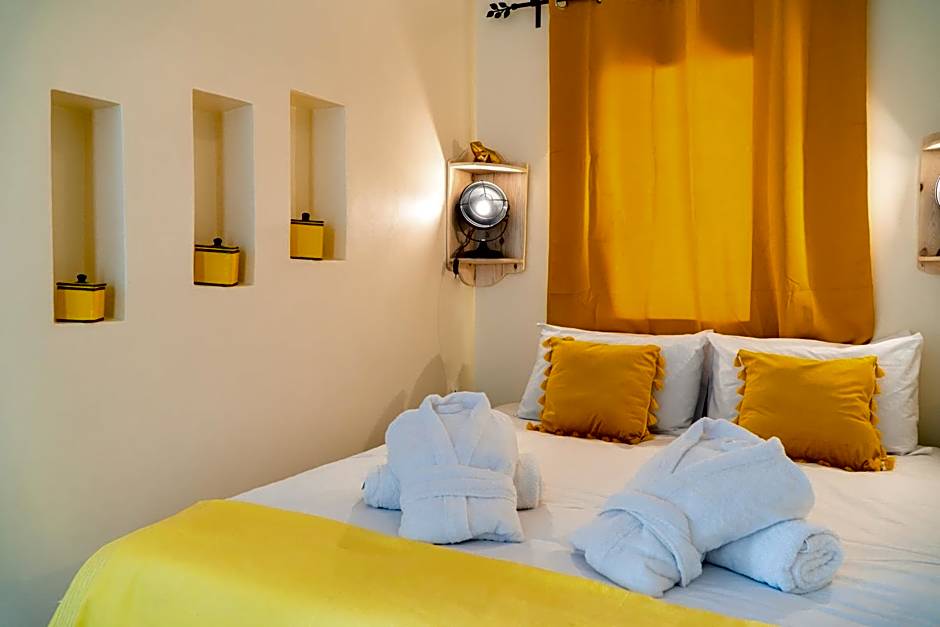 ArtHouse Cinema Hotel