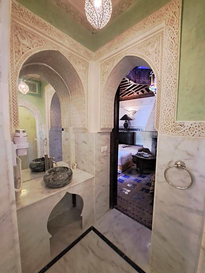 Dar Al Kounouz