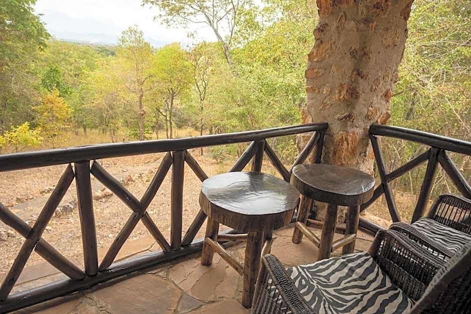 Sable Mountain Lodge, A Tent with a View Safaris