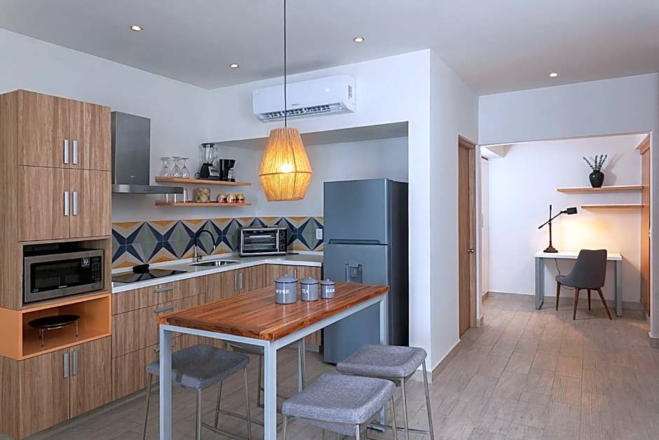 Opal Suites Apartments