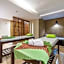 Grand Whiz Hotel Nusa Dua Bali