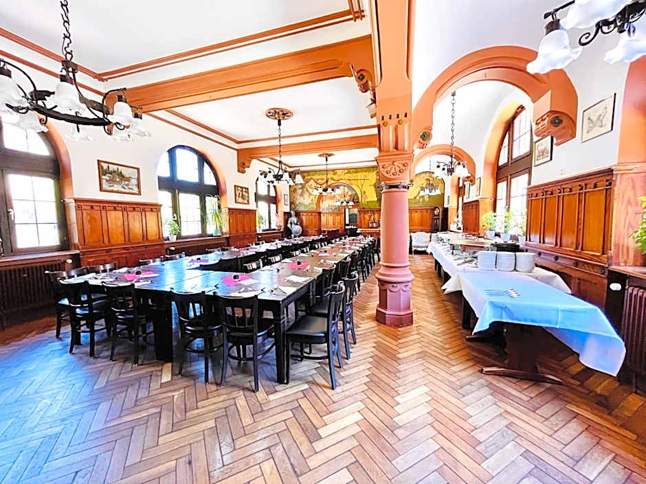 Hotel Hoepfner Burghof