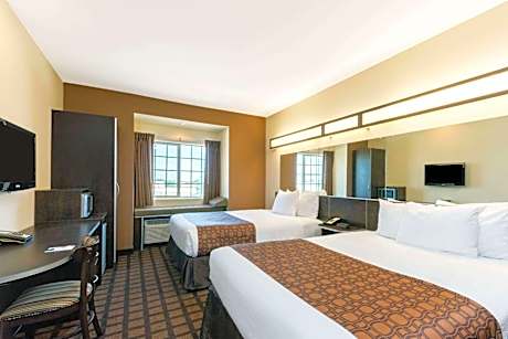 Queen Room with Two Queen Beds and Roll-In Shower - Mobility/Hearing Accessible - Non-Smoking