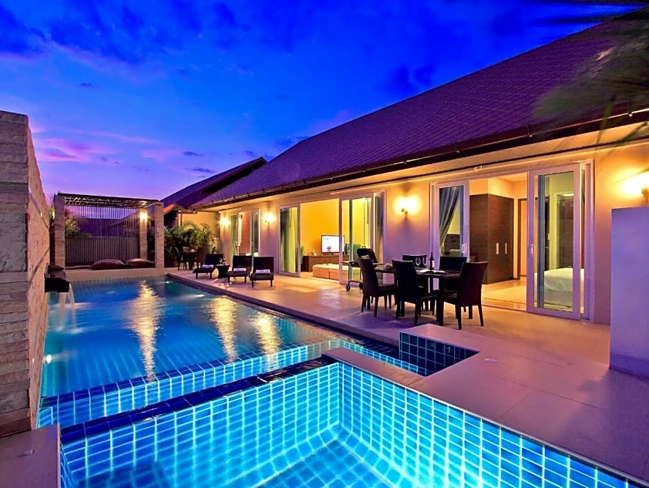 The Ville Jomtien Pool Villa