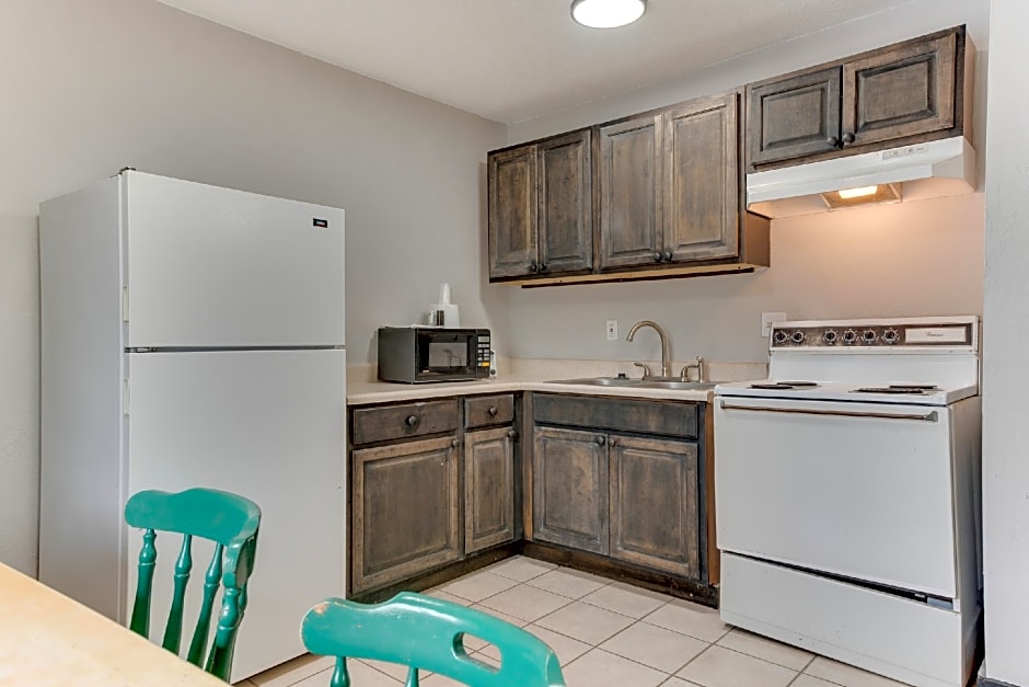 Dolores Mountain Inn