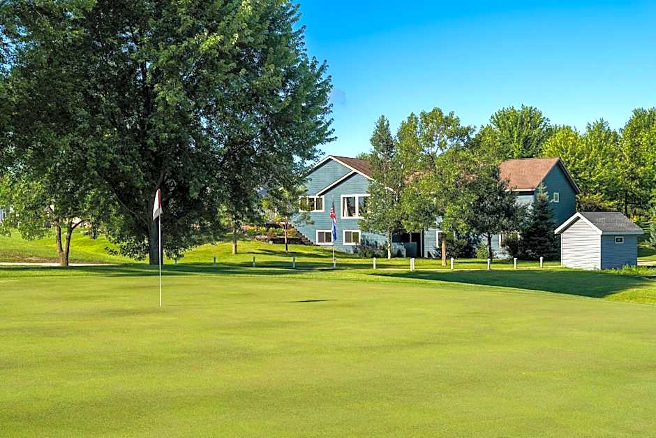 Little Crow Resort & Conference, Trademark by Wyndham