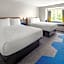 Microtel Inn & Suites by Wyndham Kearney