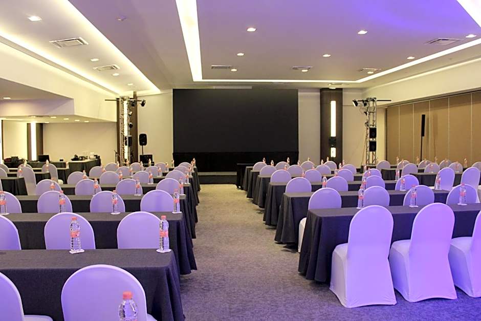 Holiday Inn Mexico Dali Airport By IHG