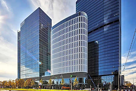 Holiday Inn Express Warsaw - The HUB By IHG