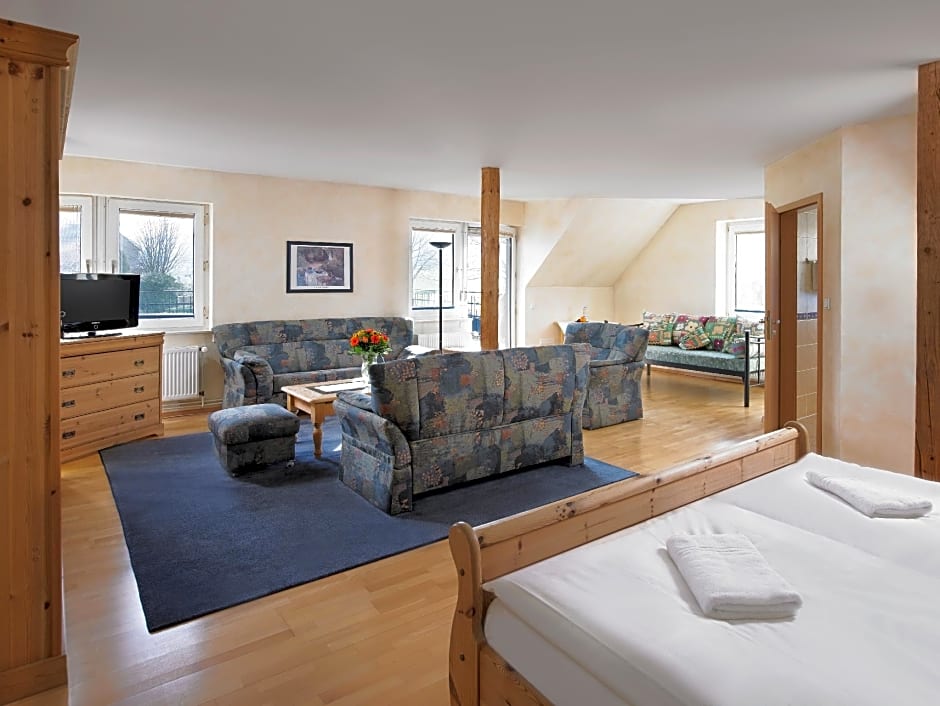 Photo 1 of 2 of Suite