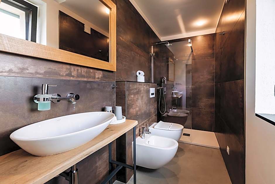 VILLA BRICOLA - Boutique Apartments
