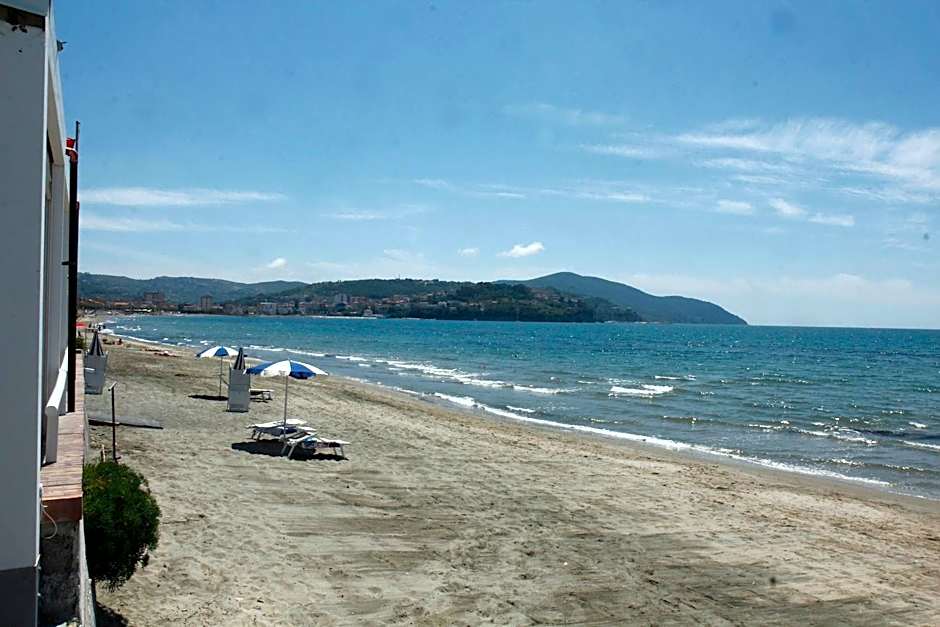 Hotel Residence La Darsena