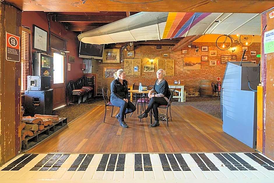 Prince Of Wales Hotel Gulgong