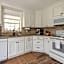 Mayor's Large Family House Hot Tub Sleeps 16 Piano, 2 Kitchens, Ark 5 Mins