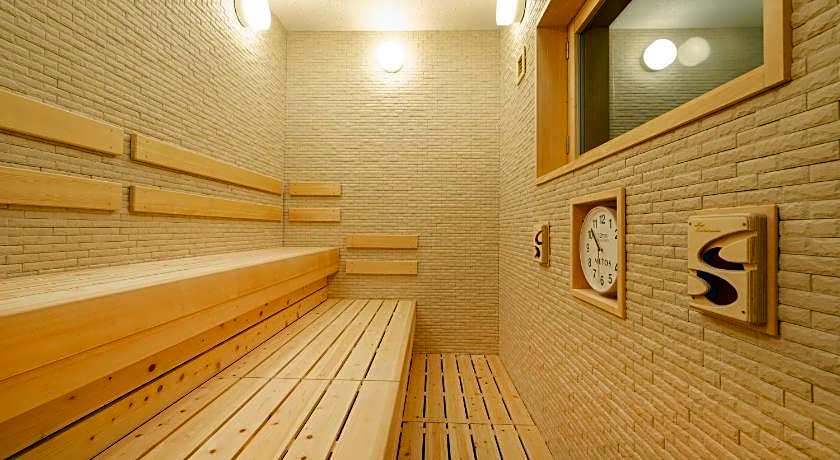 Karaksa Hotel Grande Shin-Osaka Tower