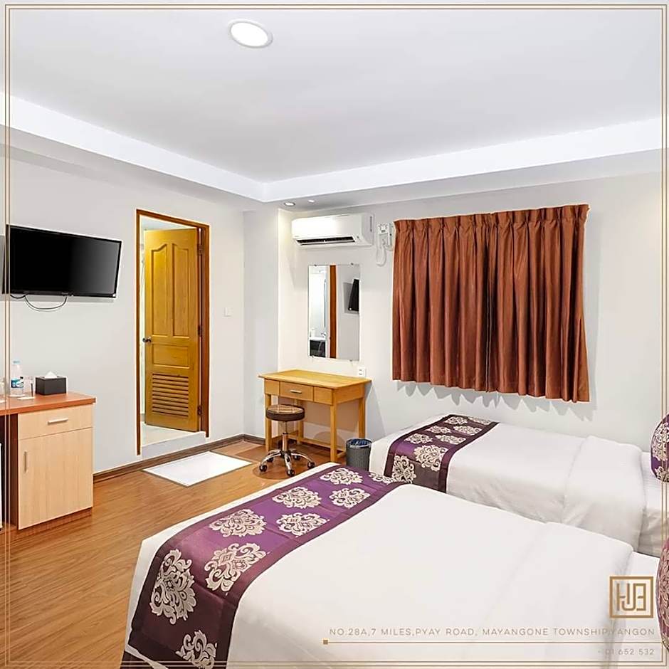 The HUB Hotel