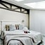 Adriano Residence