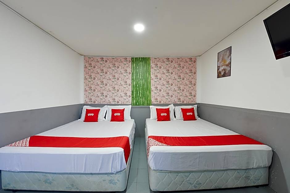 Hotel O Indah