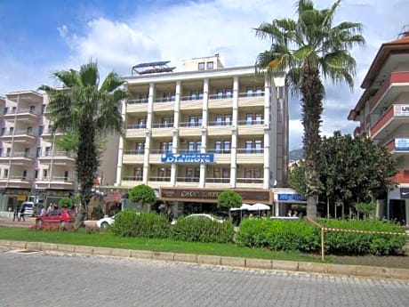 Diamore Hotel