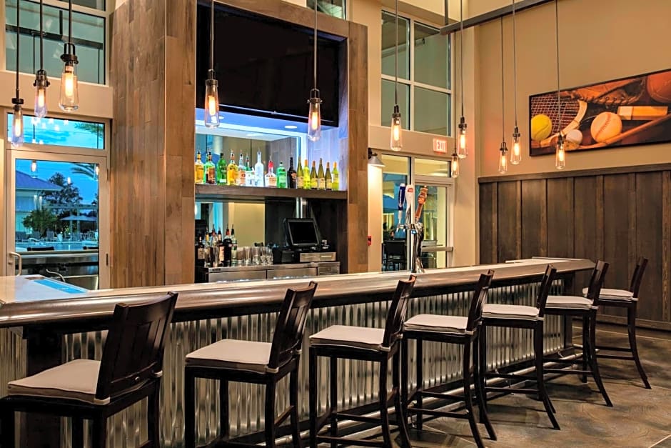 SpringHill Suites by Marriott Orlando at FLAMINGO CROSSINGS Town Center-Western Entrance