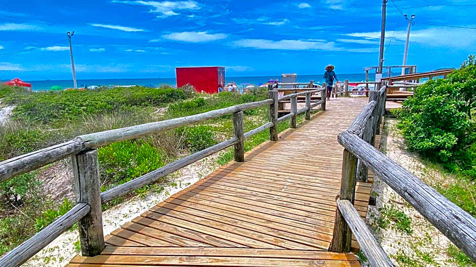 Férias próximo à natureza c/Piscina 250 mts praia