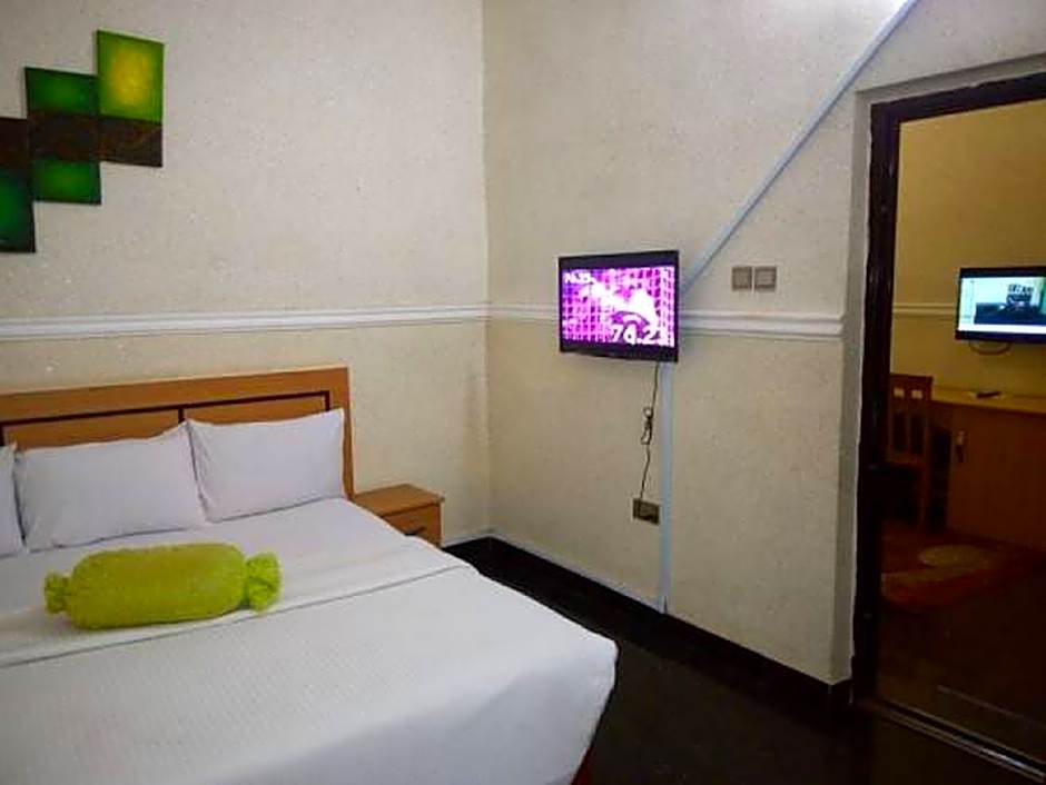 Ritz Carinton Suites