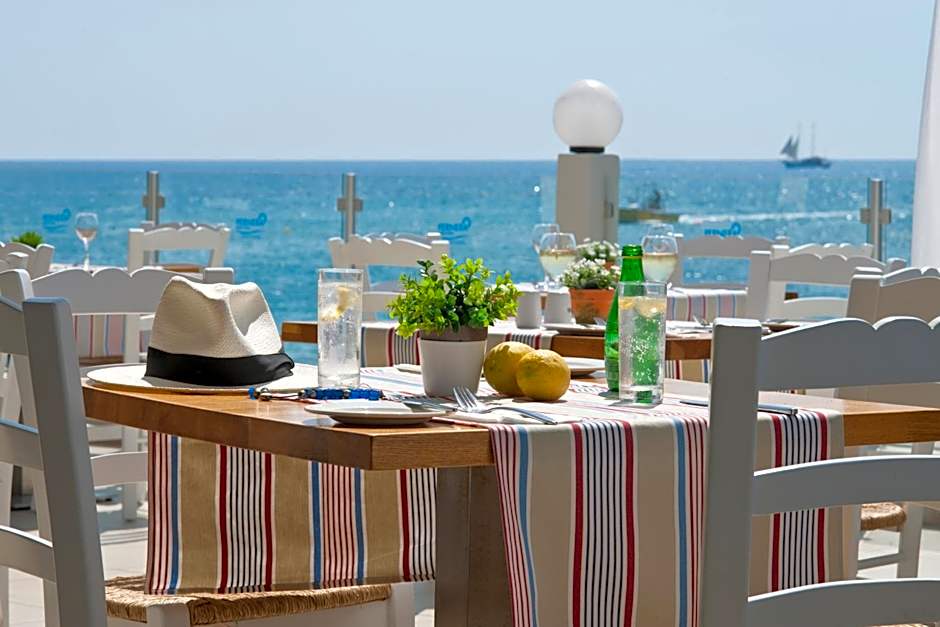 Pernera Beach Hotel