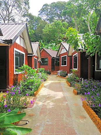 Phi Phi Long Beach Bungalow ( Had Yao)