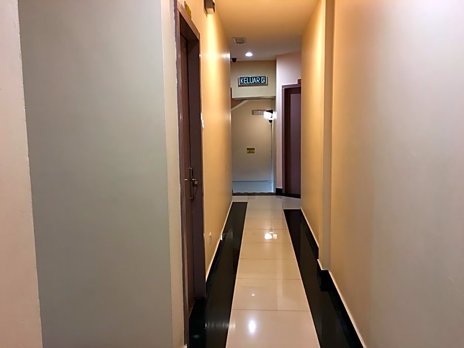 Lintas Plaza Boutique Hotel