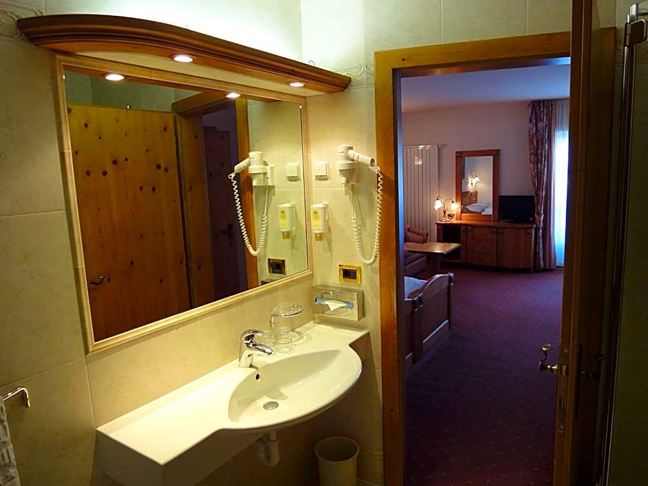 Hotel zum Wolf