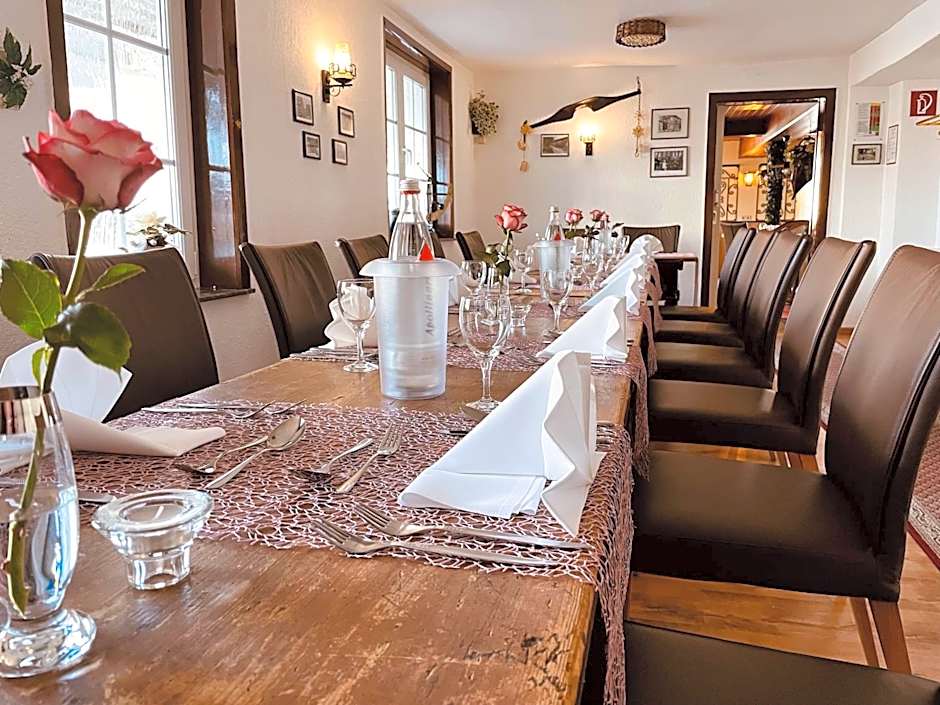 Hotel Orthwein -kostenfreie Parkplatze-