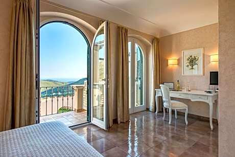 Junior Suite with Terrace