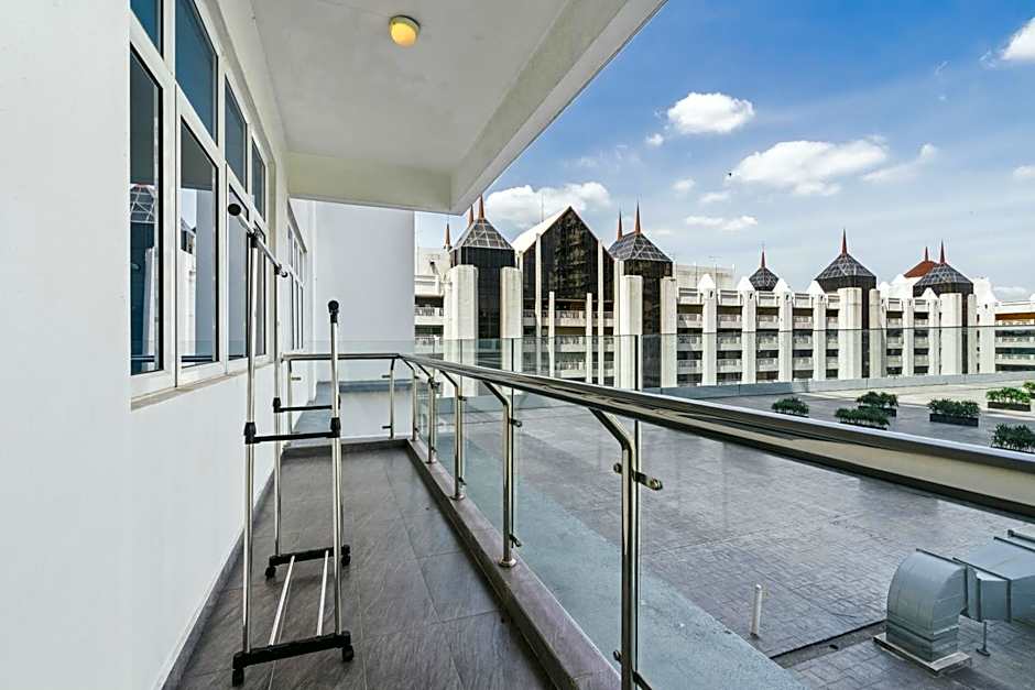 Puchong Skypod Residence, 1-5 pax with Balcony Unit, Walking Distance to IOI Mall, 10min Drive to Sunway