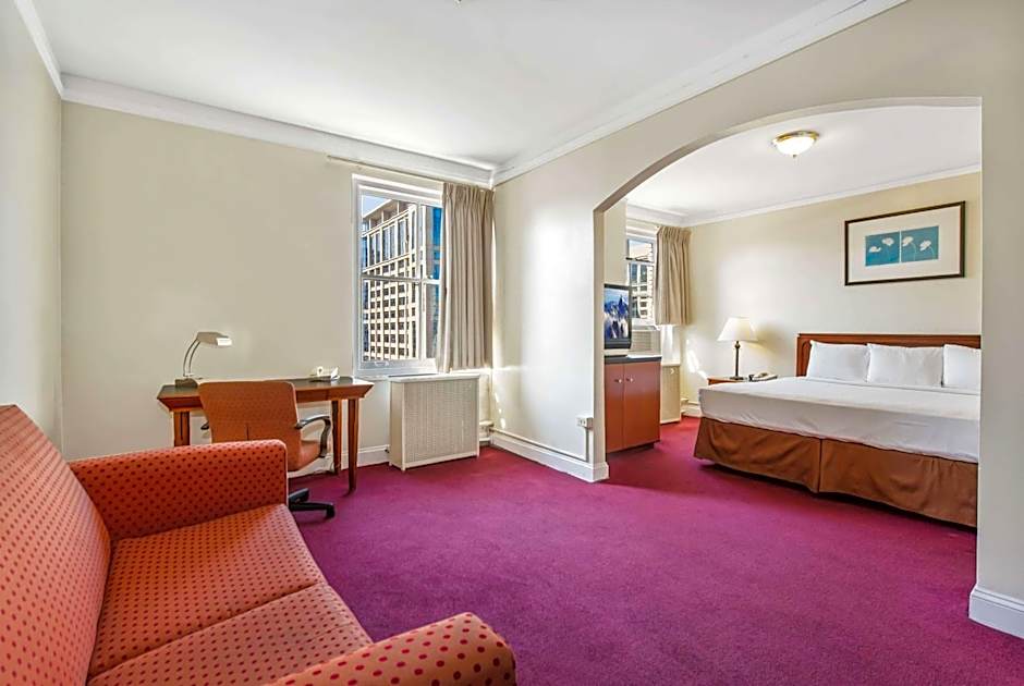 Travelodge by Wyndham Downtown Chicago