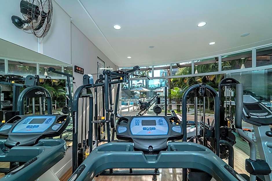 Boulevard 308B - Excelente cobertura em condomínio de luxo no centro de Bombinhas - Piscina - Jacuzzi - Academia - Portaria 24h - (Consultar serviços de roupa de cama e banho)