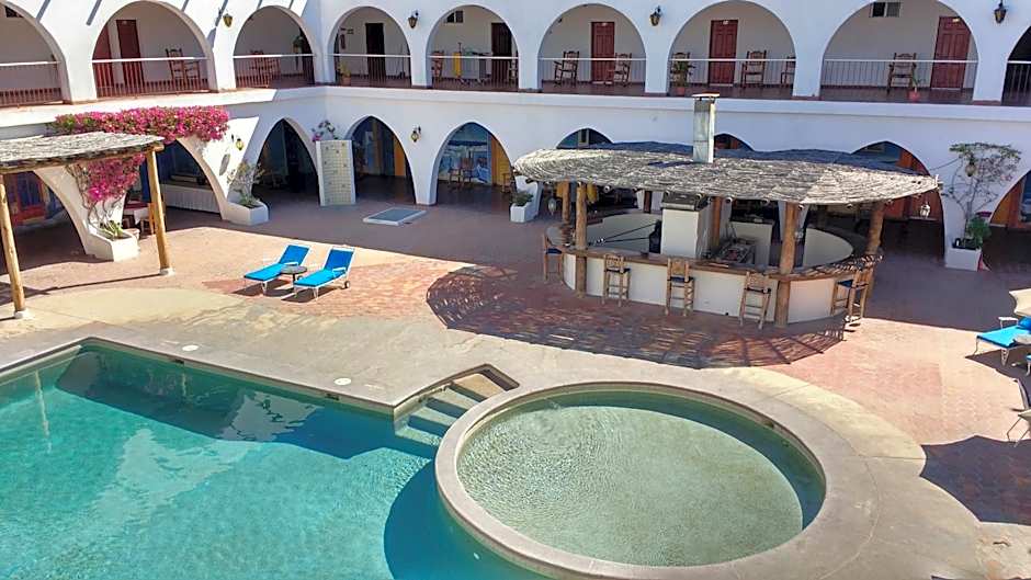 Hotel Hacienda Bugambilias