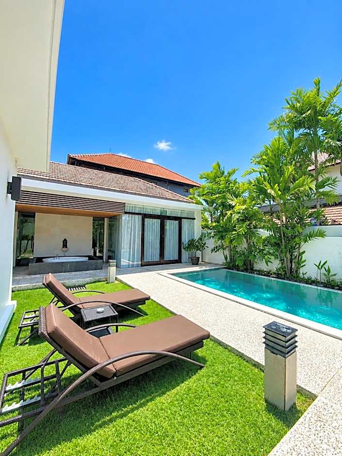 The Wangsa Hotel and Villas Benoa