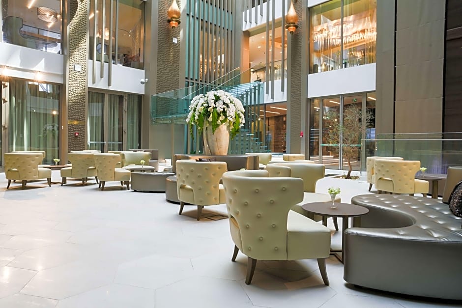 The Legacy Luxury Hotel