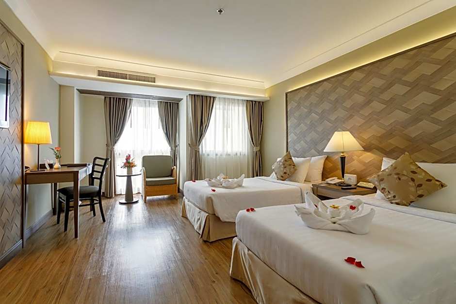 Photo 1 of 6 of Deluxe Premier 2 Beds
