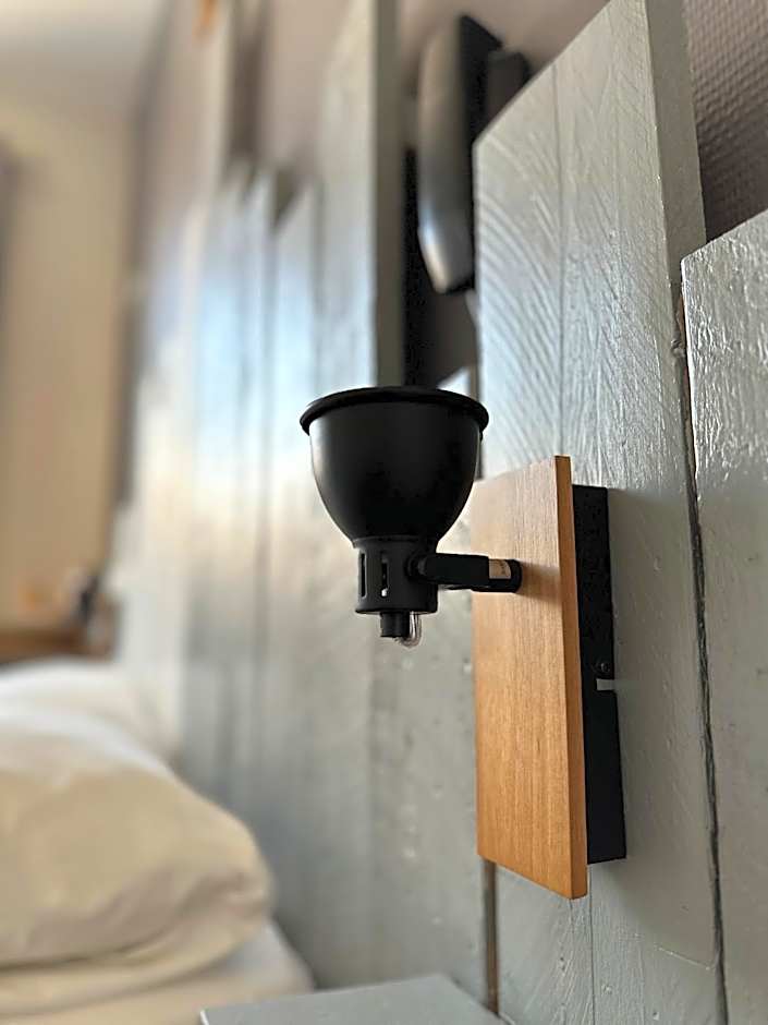 Hotel Le Midi Clermont-Cournon