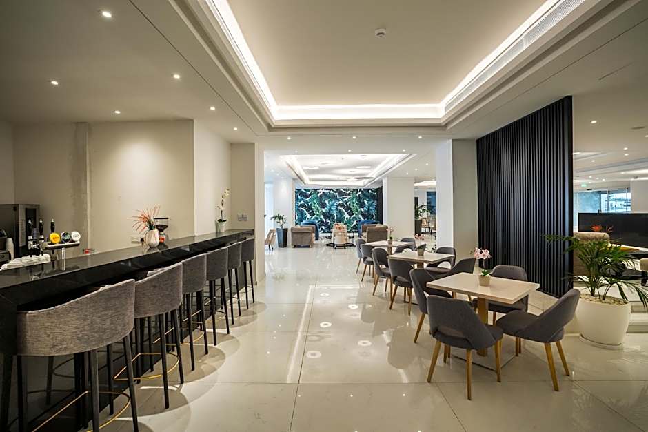 Tsokkos Protaras Beach Hotel