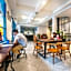 Visut House Hostel