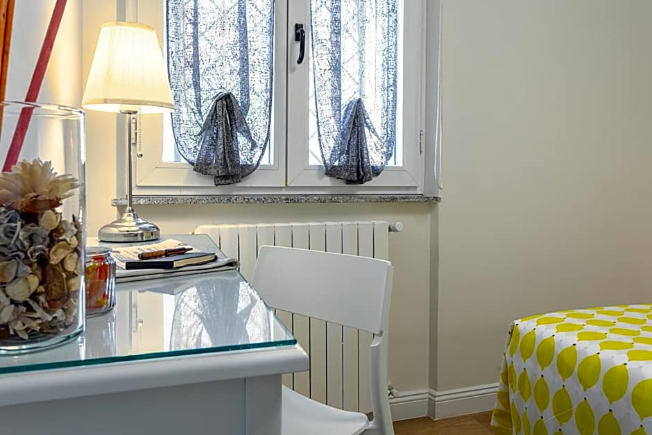 B&B Pensieri d'autore - Parcheggio e Self Check-in