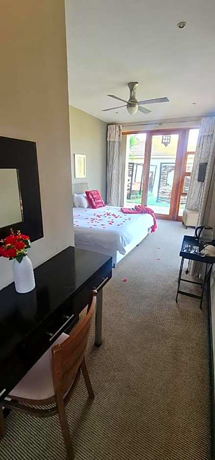 Emufuleni river logde