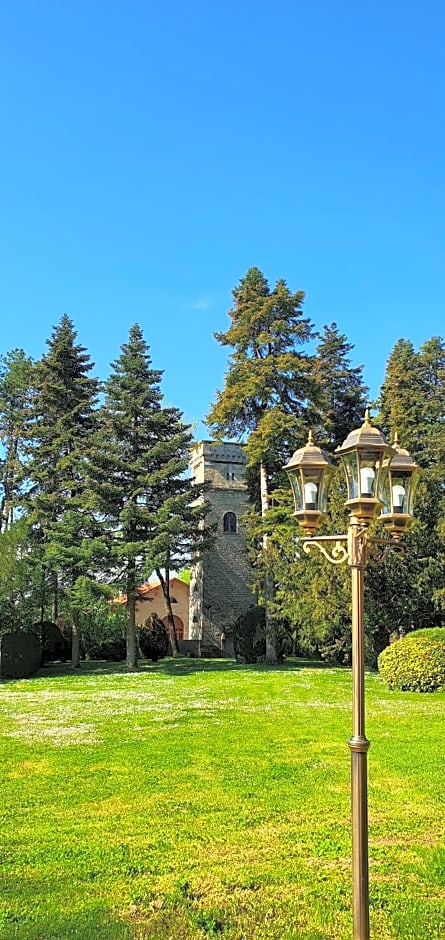 Domaine des Cèdres - Logis Hôtel, Résidence, Gîtes et Insolites