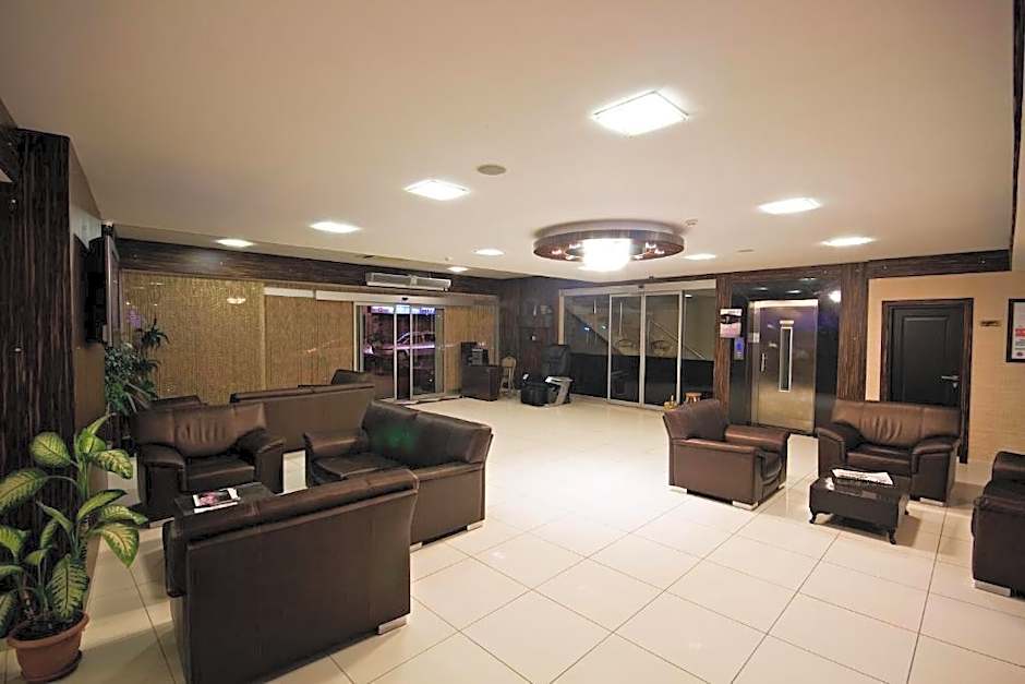Hotel Diamond City