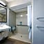 Sonesta Simply Suites Huntsville Research Park