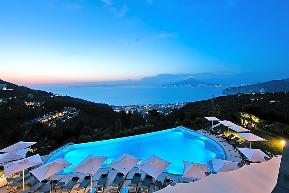 Grand Hotel Due Golfi