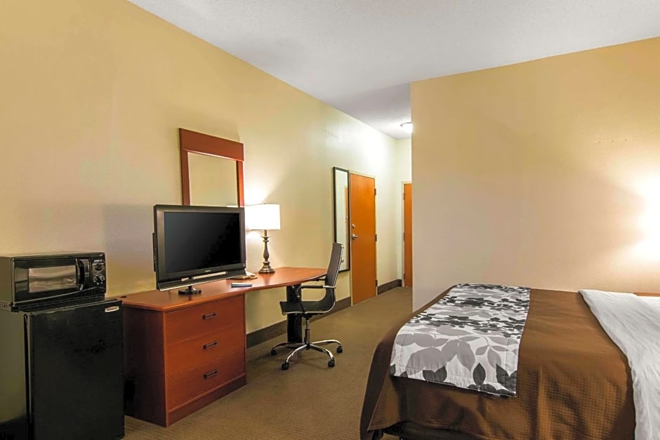Sleep Inn & Suites near Fort Gregg-Adams