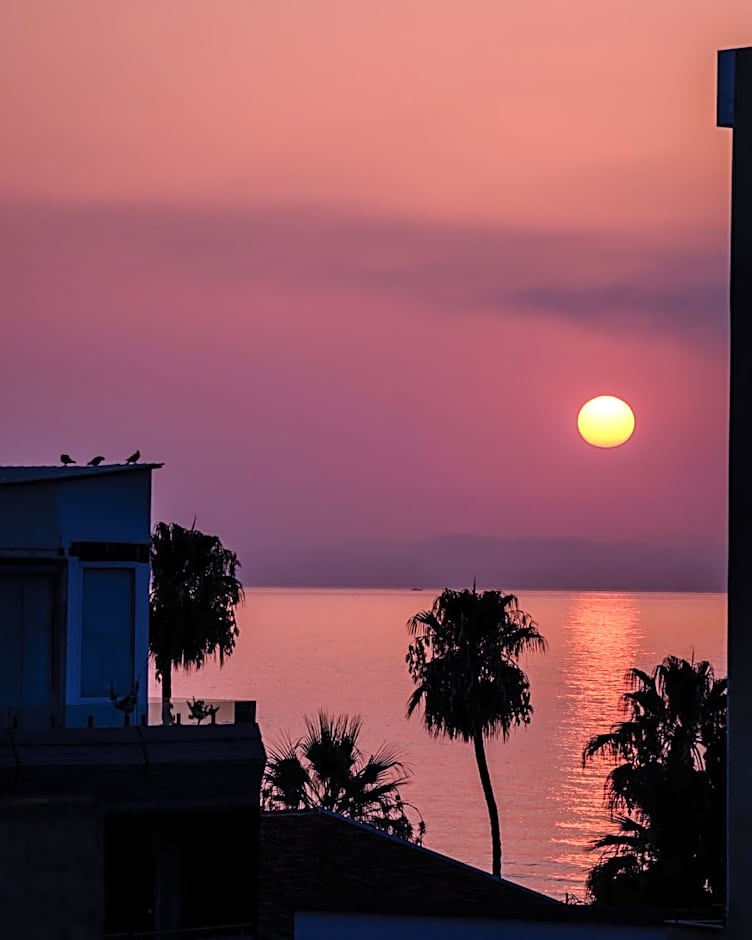 Art & Wine Boutique Hotel